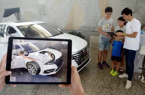 南京市民新能源汽車科普周成功在我館舉辦