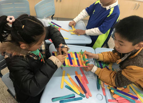 南京科技館“館校合作”項(xiàng)目岱山實(shí)小再開課