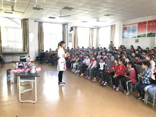 我館攜優(yōu)秀實驗秀劇目走進高淳區(qū)6所小學