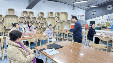 南京市第二十九屆中小學(xué)師生科技創(chuàng)新大賽第二期科技輔導(dǎo)員培訓(xùn)班成功舉辦
