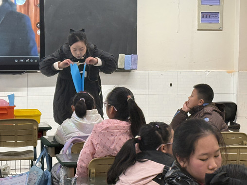 課后服務(wù)促“雙減” 科普課堂顯特色——南京科技館助力雨花外國(guó)語(yǔ)小學(xué)課后服務(wù)