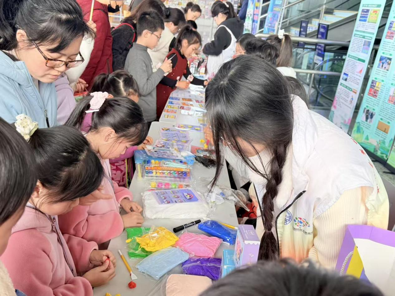 南京科技館世界氣象日科普活動(dòng)圓滿(mǎn)舉辦