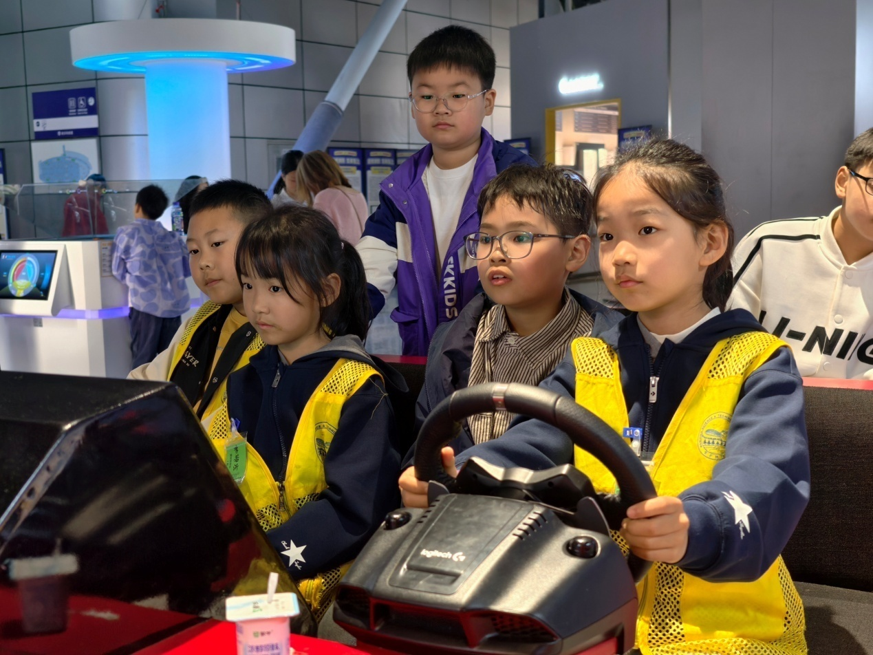 創(chuàng)客流新高！南京科技館“春假+清明”科普熱力拉滿